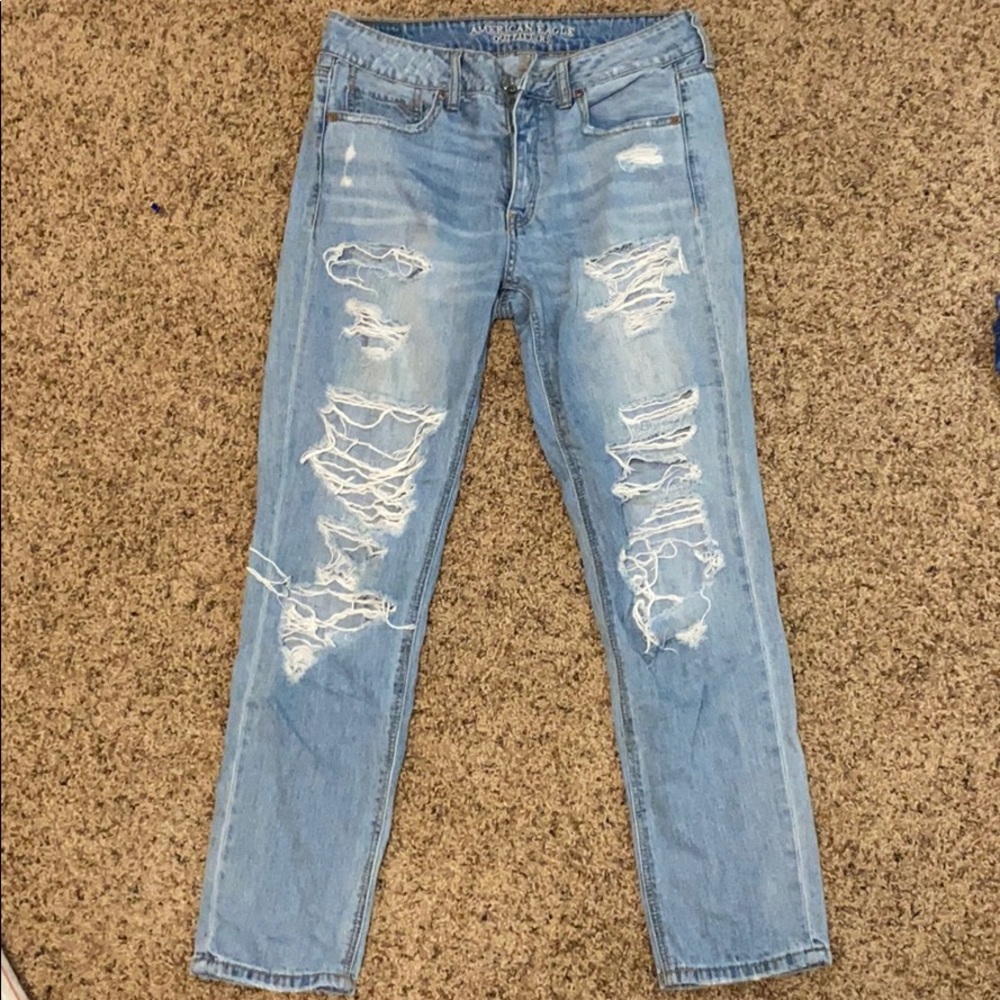 American Eagle ripped mom jeans Sz. 6